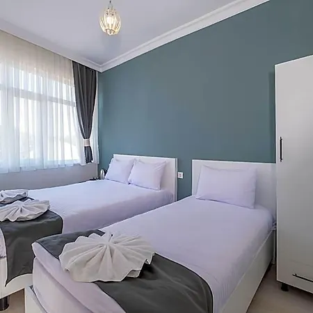 Sweet Hotel 5*