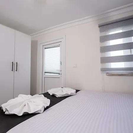 Sweet Hotel 5*